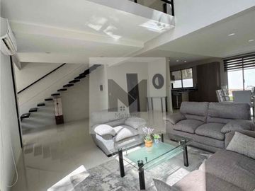 Casa amueblada en renta en Aqua Residencial