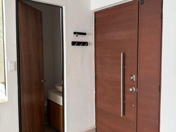 CASA EN VENTA EN FRACCIONAMIENTO EL DORADO, IDEAL PARA INVERSIÓN YA QUE CUENTA CON INQUILINO CON CONTRATO DE RENTA
