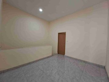 Rumah Siap Huni  Komplek Ampera Palace