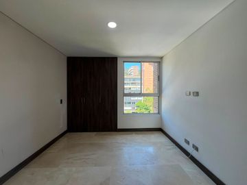 Apartamento en Arriendo en Los Parra, El Poblado