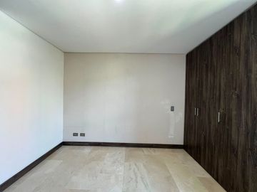 Apartamento en Arriendo en Los Parra, El Poblado