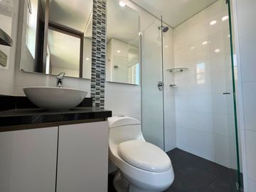 Apartamento en Arriendo en Los Parra, El Poblado