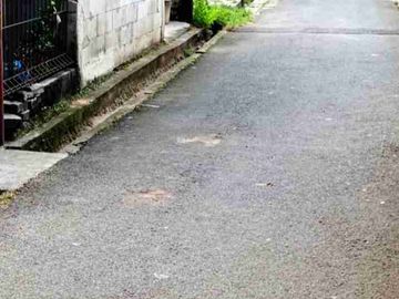 DI JUAL CEPAT RUMAH STRATEGIS PAS PINGGIR JALAN