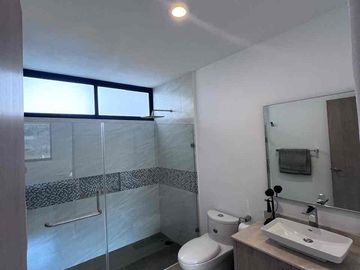 Zibata departamento de 3 niveles a 20 minutos del #centro de #Queretaro
