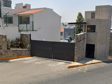 CASA EN VENTA EN FRACC OCRE, CDAD LOPEZ MATEOS, ESTADO DE MEXICO.