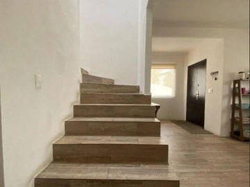 CASA EN VENTA EN FRACC OCRE, CDAD LOPEZ MATEOS, ESTADO DE MEXICO.