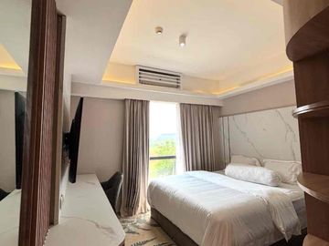 Dijual Apartemen mewah Skyhouse 3BR Full furnished dan interior