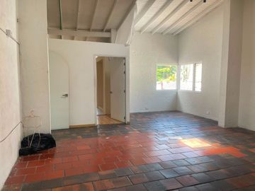 Casa comercial en Arriendo en Patio Bonito, El Poblado