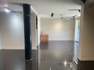 Casa comercial en Arriendo en Patio Bonito, El Poblado