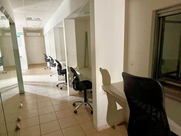 Propiedad comercial cerca de Parque San Juan y ADO