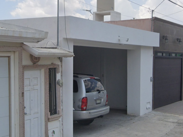 Casa en venta en Saltillo, Col. Amistad II