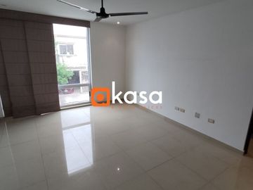 Casa en Renta – Cumbres Santa Clara, Monterrey