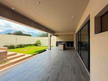 Casa en venta Sierra Alta 9no sector