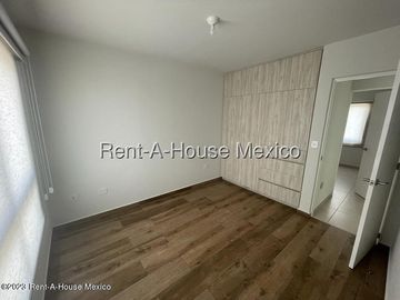 Casa en Venta en Zákia | Condominio con Alberca y Gimnasio JPC2576