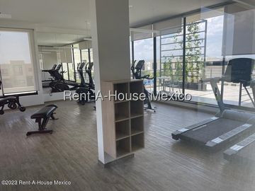 Casa en Venta en Zákia | Condominio con Alberca y Gimnasio JPC2576