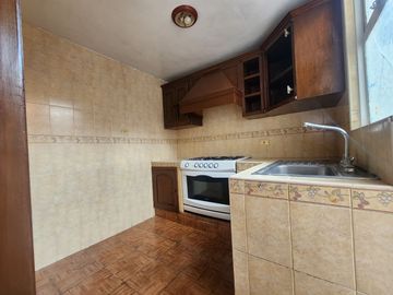 OPORTUNIDAD CASA CERCA DE PERIPLAZA