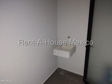 Departamento Dúplex en Venta en Zákia | Roof Garden con Pérgola SGU1337