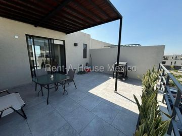 Departamento Dúplex en Venta en Zákia | Roof Garden con Pérgola SGU1337