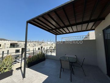 Departamento Dúplex en Venta en Zákia | Roof Garden con Pérgola SGU1337