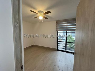Casa en Venta en Meseta | Cocina Equipada y Patio Techado SGU2566