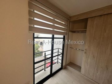 Casa en Venta en Meseta | Cocina Equipada y Patio Techado SGU2566