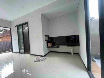 rumah baru di Seyegan dekat Rumah sakit dan Pasar Godean