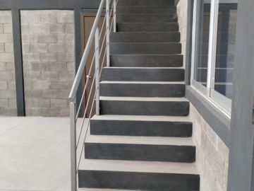 BODEGA NUEVA EN RENTA PARQUE ARCO SUR LEON, GTO 1000 M2 OFICINAS Y VIGILANCIA 24/7.