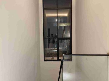 Dijual Rumah Brand New Kelala Gading Puan 2 lantai 6x17 dekat MKG