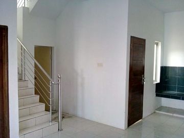 ADA KOLAM RENANG | RUMAH 2 LT DI KOMPLEK MEWAH MEDAN JOHOR
