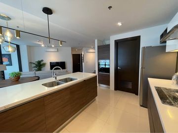 Clean Title RFO Fully Furnished 2BR with Parking FOR SALE at Garden Towers Ayala Center Makati