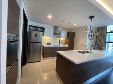 Clean Title RFO Fully Furnished 2BR with Parking FOR SALE at Garden Towers Ayala Center Makati