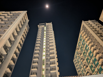Brand-New 35.67 sqm 1-Bedroom Condo for Sale with Balcony & Parking in Casa Mira Towers Mandaue – Investor Deal, Save ₱1M