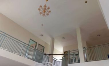 House and Lot For Sale in Foggy Heights Subd in Tagaytay City (near china bank)-MC