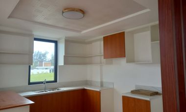 Brand New House & Lot For Sale in Tagaytay Heights Subd in Tagaytay City (near mahogany market)-MC