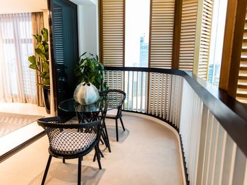 ELURIA Makati by ARTHALAND | 3 Bedroom Units for Sale