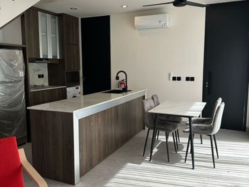 Fully Furnished Villa Di Green Kori Kerobokan Dekat Pantai Batu Belig