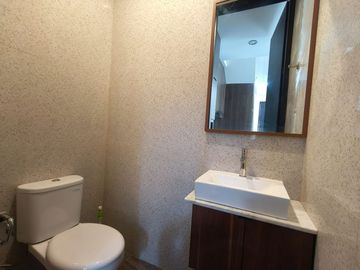 Fully Furnished Villa Di Green Kori Kerobokan Dekat Pantai Batu Belig