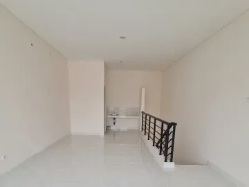 Terlaris Dikelas-Nya Ruko 2M Siap Huni Ready Stock Gading Serpong Santa Anna, Monica