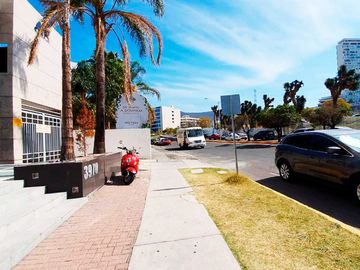 Oficina en renta Centro Sur Queretaro atras del CAM