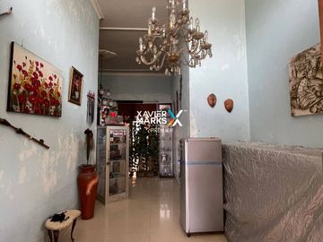 DIJUAL Rumah Minimalis Terawat Dg Fasilitas Ruang Senam Siap Huni Lingkungan Aman Dekat Pusat Kota dan RSSA Selangkah ke Kampus UB di JL Bunga-bunga