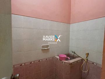 DIJUAL Rumah Minimalis Terawat Dg Fasilitas Ruang Senam Siap Huni Lingkungan Aman Dekat Pusat Kota dan RSSA Selangkah ke Kampus UB di JL Bunga-bunga