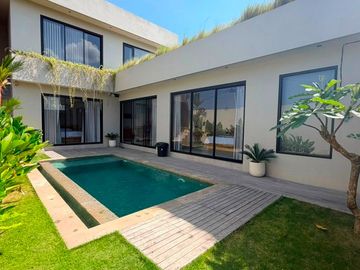 Brand New 3-Bedroom Villa For Rent In Cemagi – Just 5 Minutes From The Beach