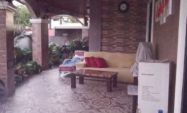 House and Lot For Sale in Tagaytay Heights Subd in Tagaytay City (near mahoganya)-MC