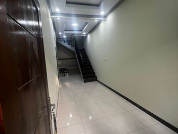 Dijual rumah cantik terawat langsung huni di Pondok Pekayon Indah, Bekasi
