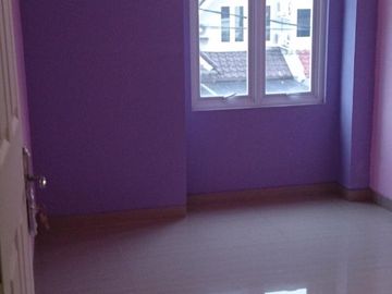 dijual rumah di citra 3