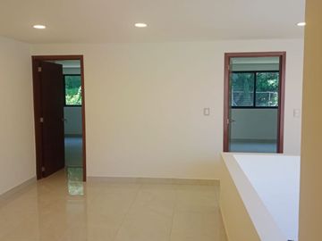 CASA EN RENTA HERMOSA $35,000 FUENTES DE MORATILLA, HERMANOS SERDAN, ESTEBAN DE ANTUÑANO, AUTOPISTA, PLANTA VW.