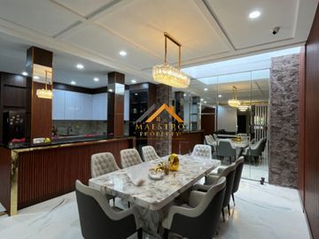 Dijual Rumah Full Furnished Lux Komplek Taman Malibu Indah (Daerah Polonia)