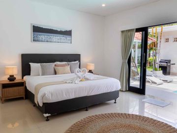 LIMITED TIME PRICE OFFER 
 LEASEHOLD VILLA 3BR  BERAWA, CANGGU