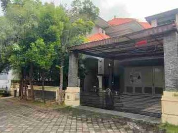 Dijual via lelang PERUM REGENCY 21 BLOK D No. 15 ,kel. Klampis Ngasem kec. Sukolilo SURABAYA,