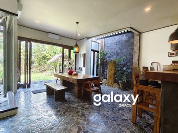 VILLA MODERN TROPIS DI SUDAMALA SANUR DENPASAR